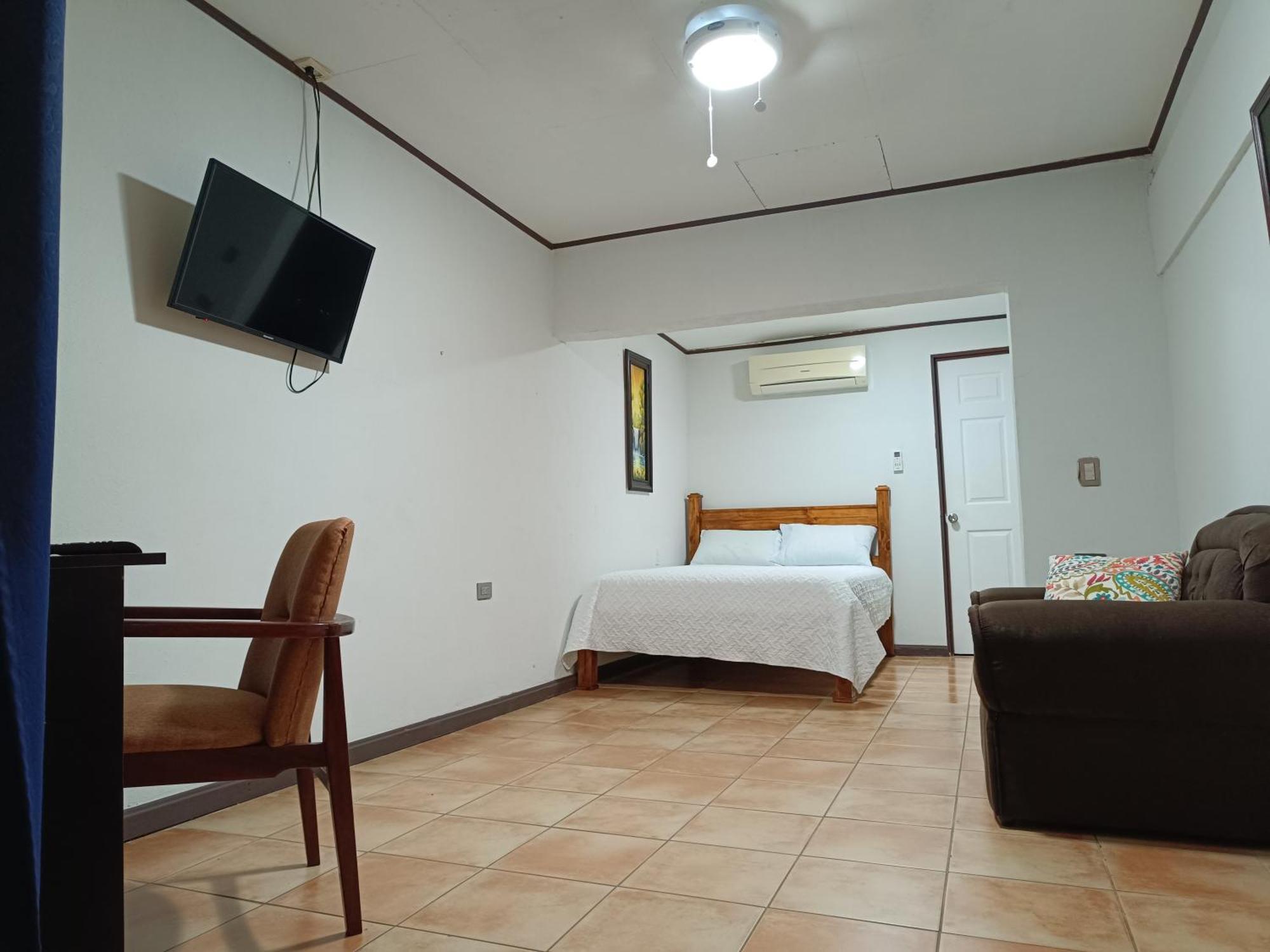 Banana Bay Marina Hotel Golfito Exterior photo