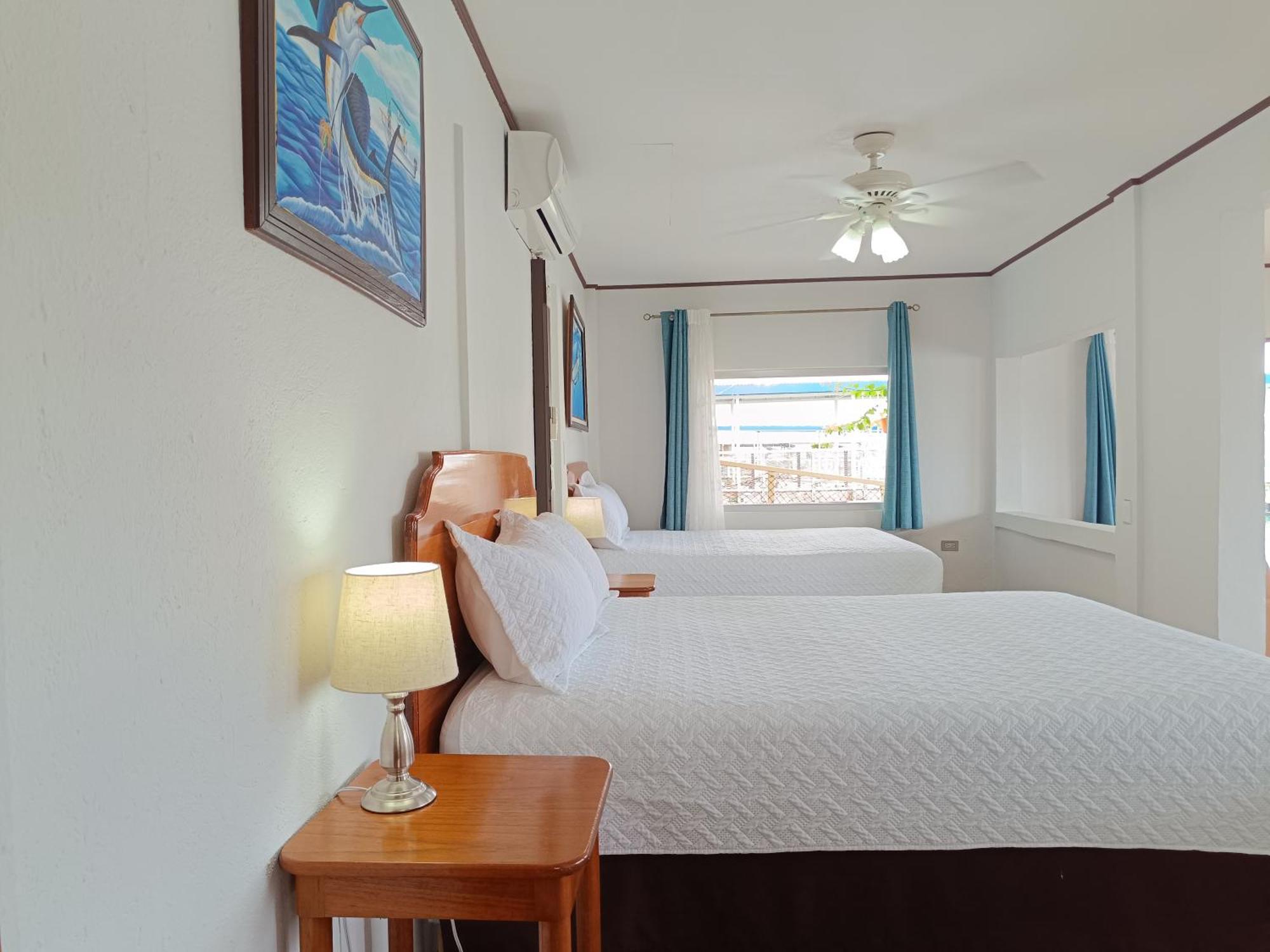 Banana Bay Marina Hotel Golfito Exterior photo