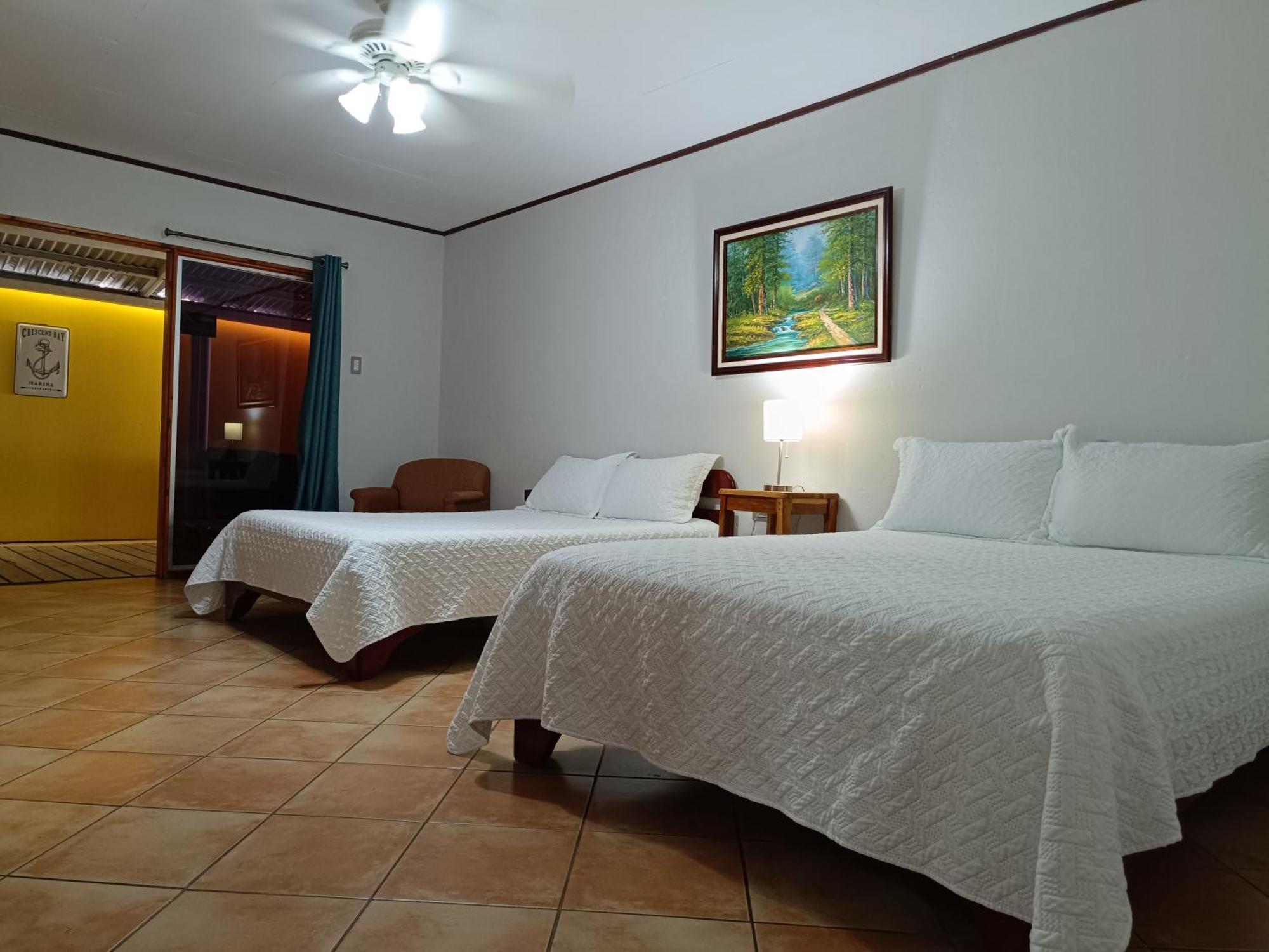 Banana Bay Marina Hotel Golfito Exterior photo